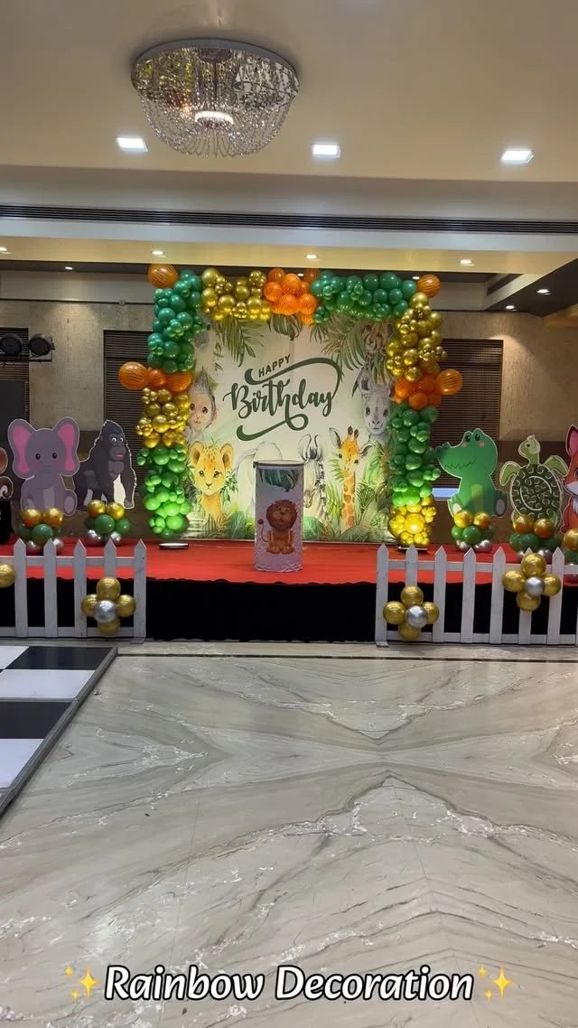 Jungle theme birthday stage decoration